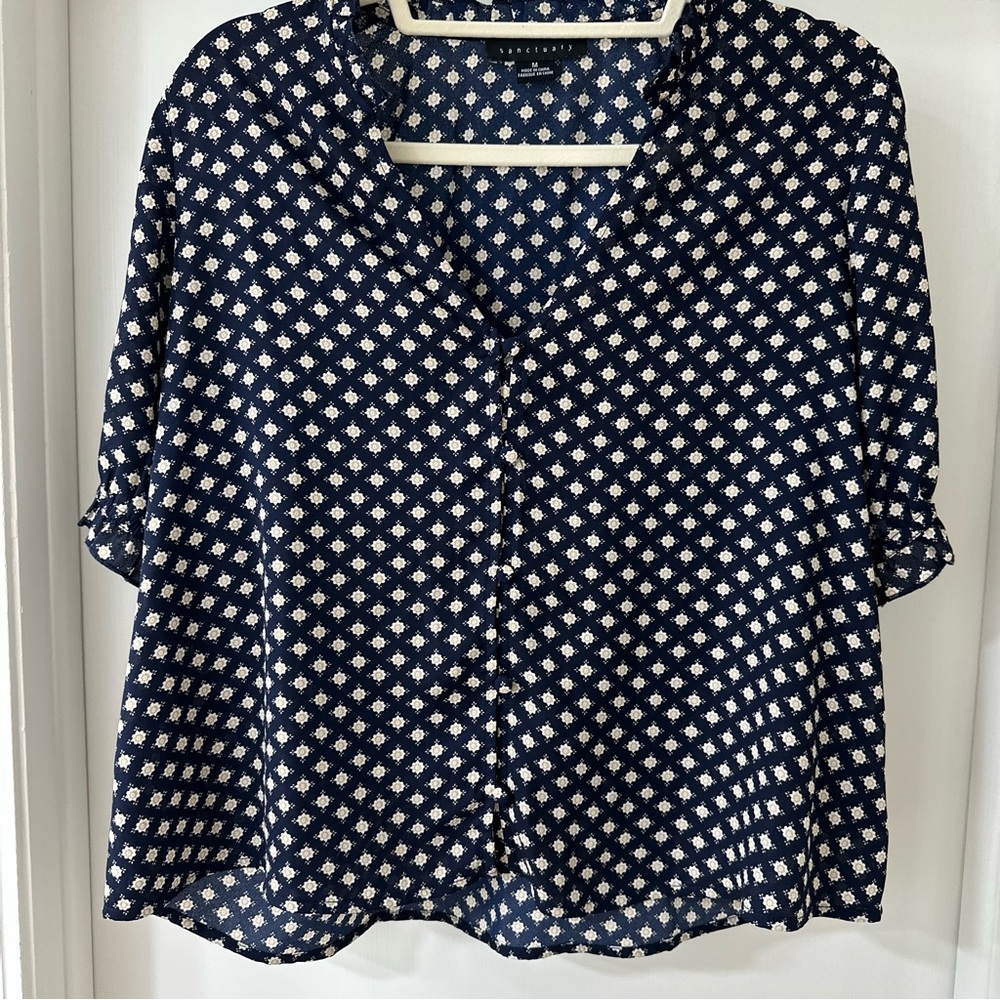 Sanctuary Navy Boxy Floral Button Down Blouse with Ruffles Size Medium